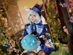 -米游妙妙屋cosplay换装自拍摄影体验馆