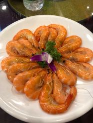 -鑫淼餐饮娱乐中心(江东街店)