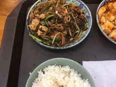-荣华基·现炒快餐(肇嘉浜路店)