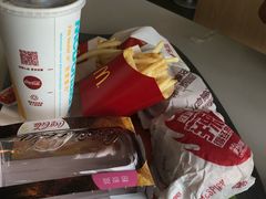 麦辣鸡腿堡套餐-麦当劳(国贸店)