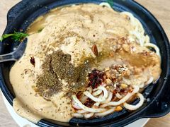 -小街曹师傅砂锅麻辣烫(亚泰大街店)