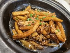 鱼香茄子煲-胜记为食家·创新粤菜(车公庙店)