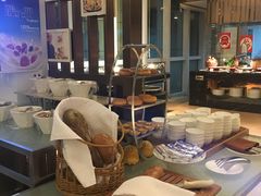-月色西餐厅·海鲜刺身·烧烤(科学城保利郡雅酒店)