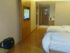 -全季酒店(郑州建设路碧沙岗地铁站店)