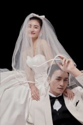 -蒙太奇婚纱摄影(万达店)