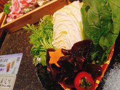 -湊湊火锅·茶憩(新中关购物中心店)
