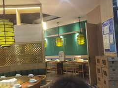 大堂-湘当有饭剁椒鱼头(昆山招商花园城店)