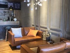 -ZING COFFEE 镜咖啡