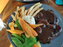 -12 Rocks Beach Bar Cafe