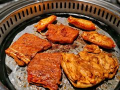 -阪尚皇·原切牛排·烤肉火锅自助(北京路店)