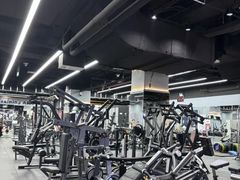 -VLines耀能运动24小时·月付制健身(京广桥店)
