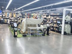 -迪卡侬(西三旗店)