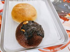 巧克力核桃碱水-富贵面包公司(运河店)