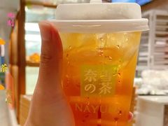 金牡丹-奈雪的茶(湖滨银泰in77C区PRO店)