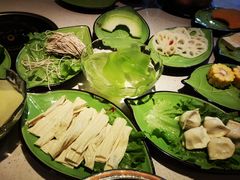 -一叶一世界·素食餐厅(锦华万达店)
