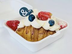 -BUTTERFUL&CREAMOROUS 黄油与面包(三里屯太古里店)