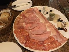 -La Tavernetta(Bar à Vin)(乌鲁木齐路店)