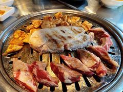 -韩聚屋韩国烤肉餐厅(新北万达店)