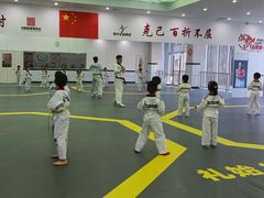 -陈中跆拳道(东坝馆)