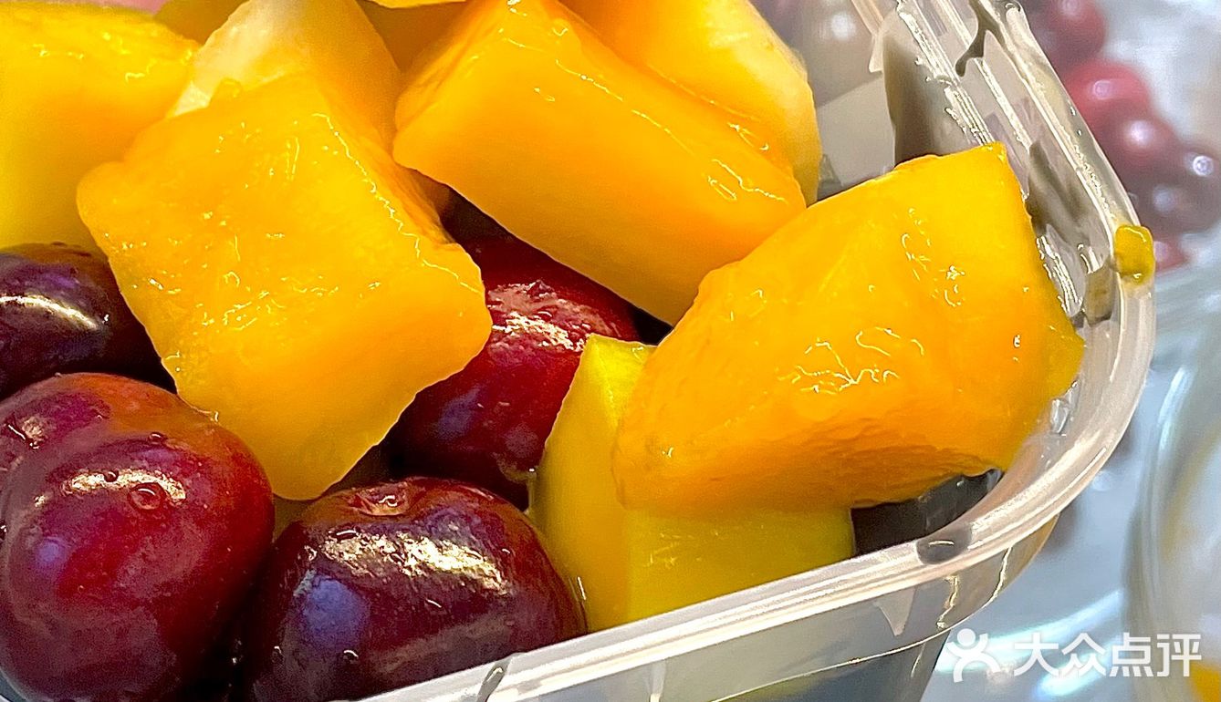 家人们！说一万遍我也爱红桃三！