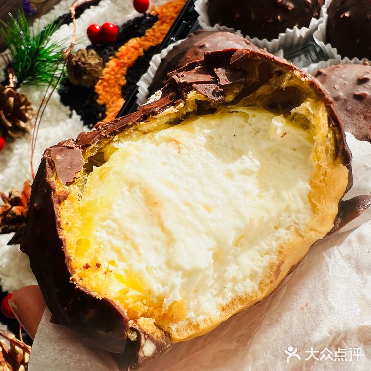 山姆新品评测——巧克力香草泡芙!