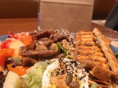轻煎牛肉沙拉-野鸽子咖啡(航空路店)