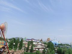 -七彩云南欢乐世界