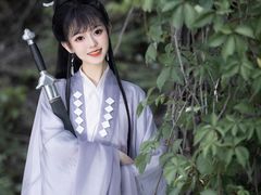 -九月鹰飞汉服摄影工作室