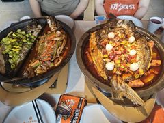 -鸣记脆皮烤鱼(三八广场店)