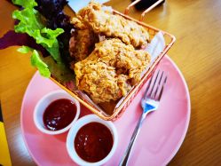 -玩元素·家庭游乐成长中心(香格里拉店)