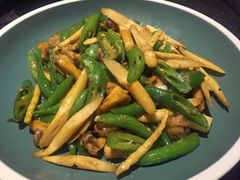 春笋炒香螺-丝路金桃·新疆菜(徐汇店)