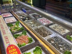-尚品海鲜肥牛自助火锅(湖明店)