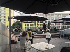 -UNI UNI(环亚凯瑟琳店)