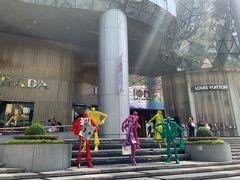 -爱雍·乌节
