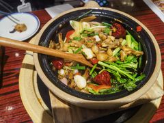 -沙胆彪炭炉牛杂煲(上海日月光广场店)