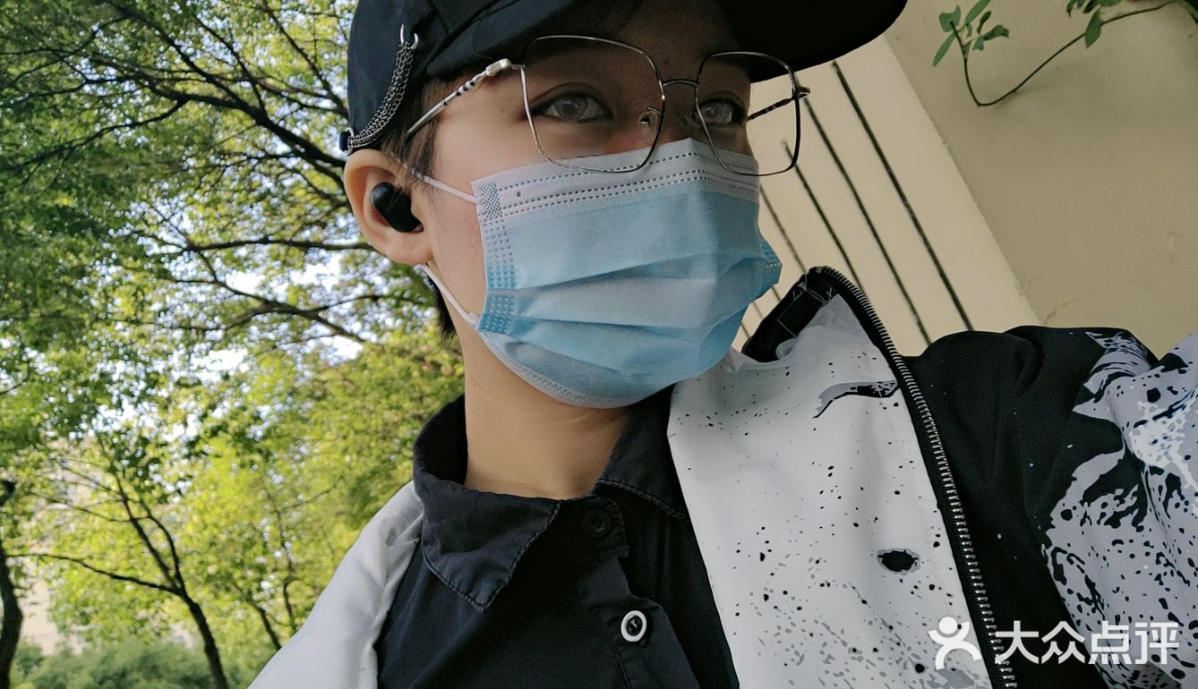送给女朋友当礼物，肯定跑不掉咯