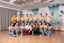 -亚太瑜伽普拉提学院