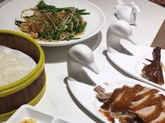 -皇城根·鲁菜济南菜·吊炉烤鸭·炒鸡鱼头(济南旗舰店)