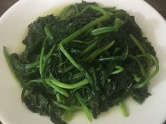 蒜泥菠菜-哈尔滨风味小吃东北菜(五角场店)