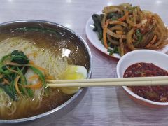 -三姐妹冷面馆(保卫路店)