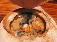 泰国椰皇炖乌鸡汤-陈鹏鹏潮汕菜(欢乐海岸 海边景观店)