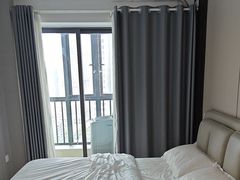 -凯美悦·雲端巨幕City View·Apartment(广州花地湾地铁站店)