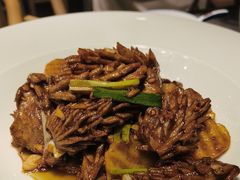 -闫府私房菜·老字号(恒隆店)