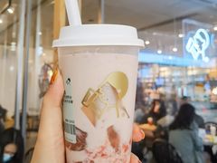 厚牛乳莓莓冻-喜茶(广州天汇igc店)