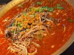 -张翻越·川渝冒菜·武汉黑鸭煲(城北万象城店)