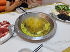 -撒拉人家.酸菜牦牛肉火锅