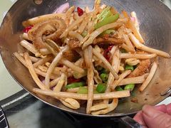 -梁家大院•农家菜(昆山会展中心店)