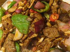 -民间瓦缸煨汤館(嵩山路店)