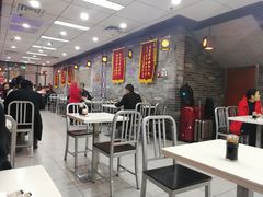 大堂-老边饺子馆(北京南站1店)