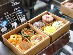 -星巴克(南京孵鹰大厦店)